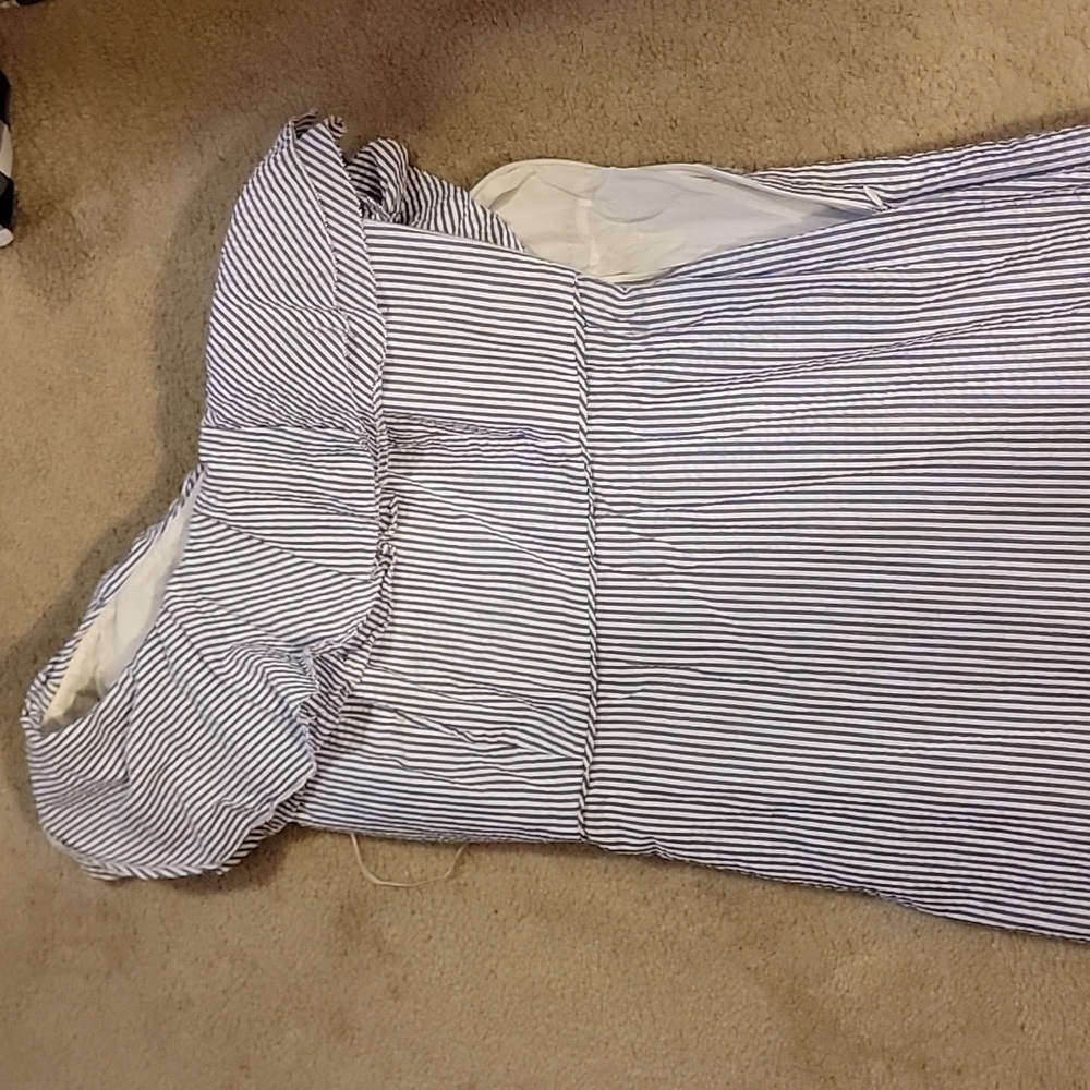 Seersucker one sleeved dress